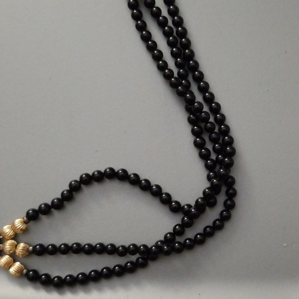 Vintage Triple Strand Sterling/Onyx Bead Necklace - Picture 3 of 8